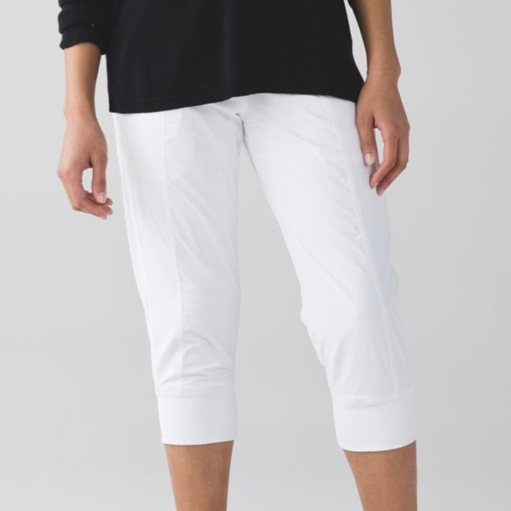 Lululemon In Flux Crop *Lined